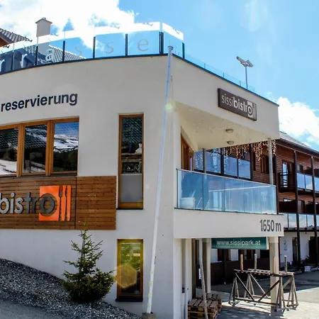 Sissi Park 4*