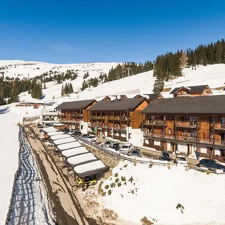 Sissi Park 4*