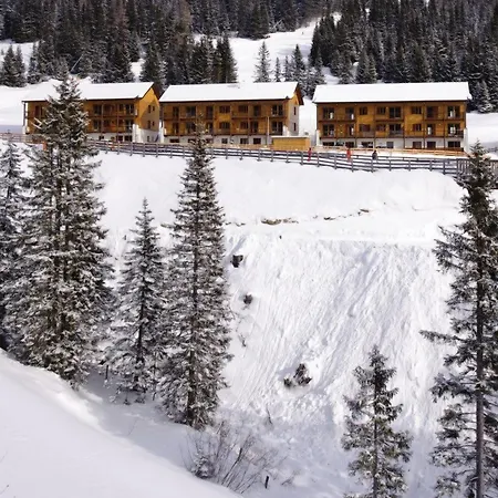 Aparthotel Sissi Park 4*