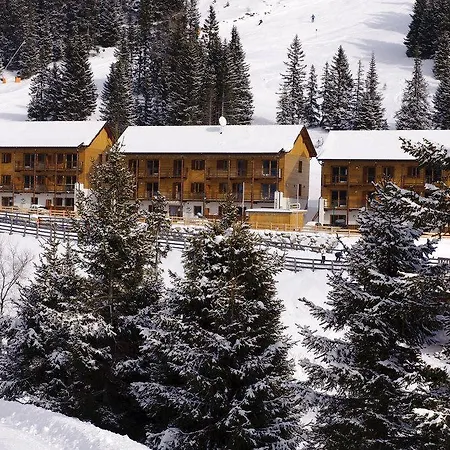 Sissi Park 4*