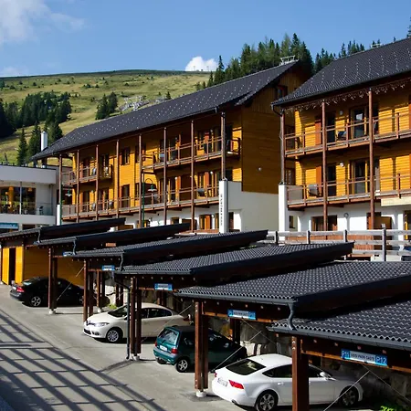 Sissi Park 4*
