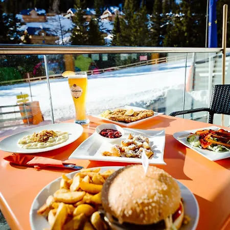 Aparthotel Sissi Park 4*