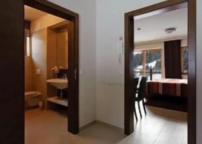 Sissi Park 4* لاختال