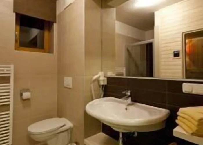 Sissi Park Aparthotel 4*